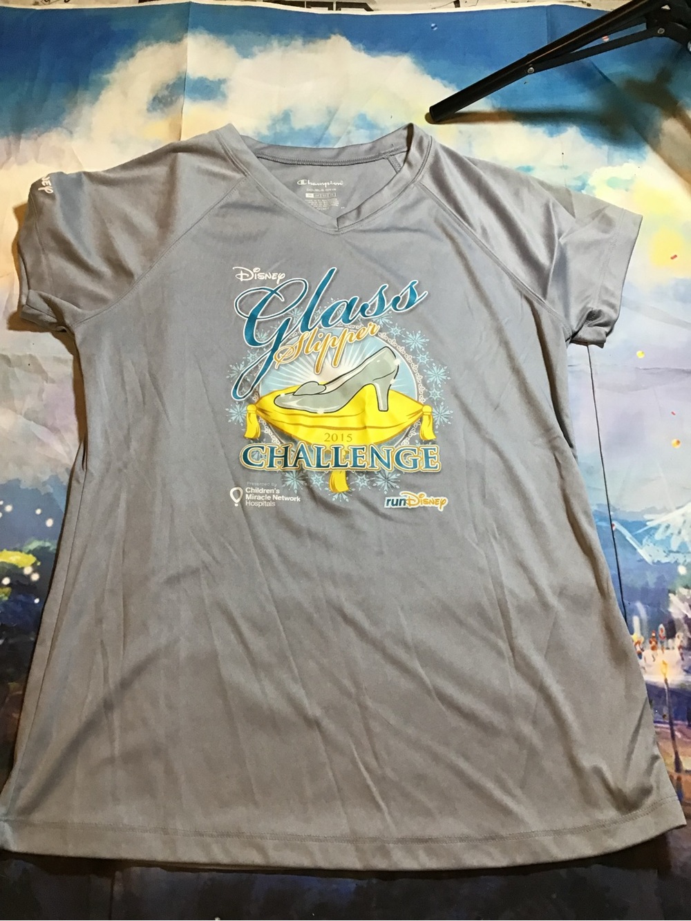 Run disney 2015 glass slipper challenge champion woman shirt Med
